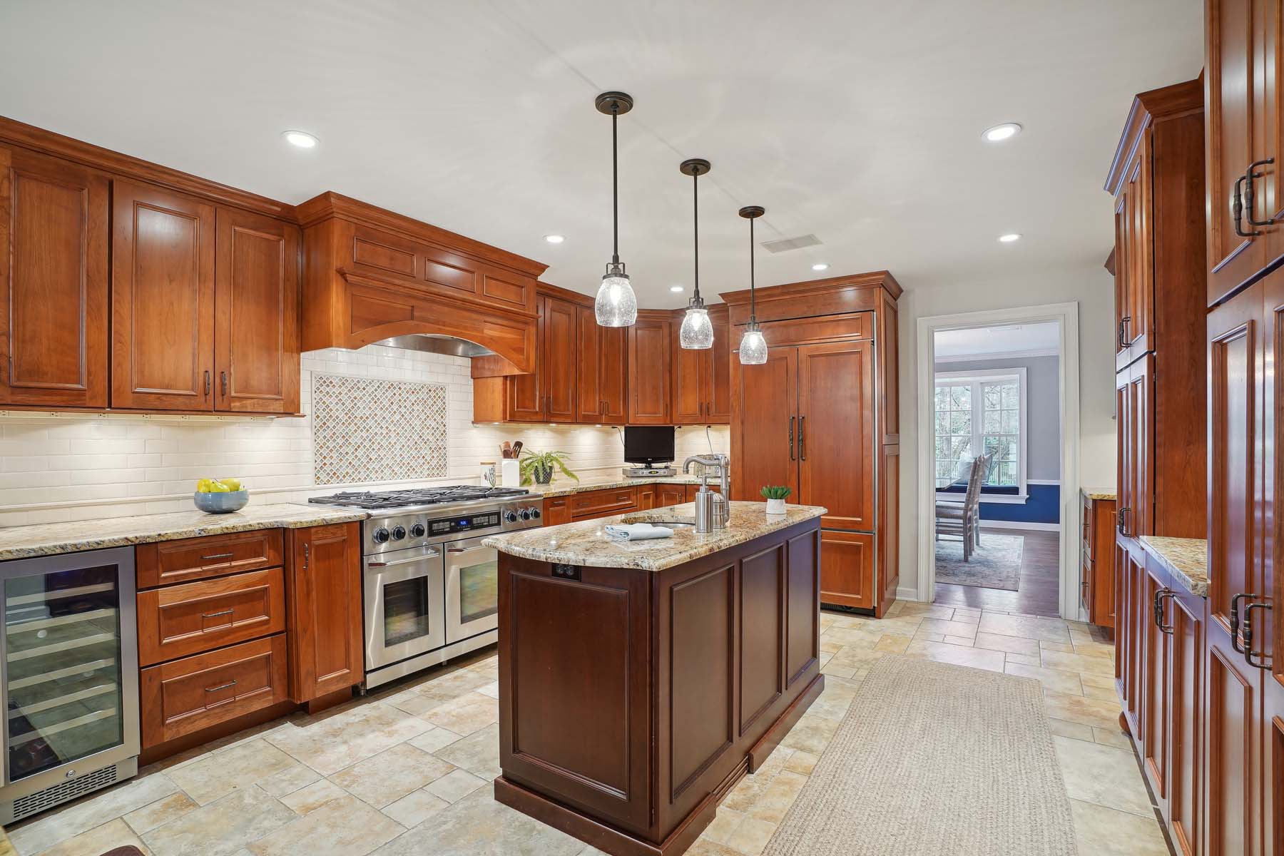 37 Coniston Road, Short Hills kitchen to dining room