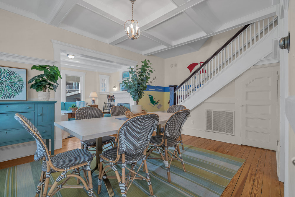521 East Avenue, Bay Head NJ -Dining Room to Stairs