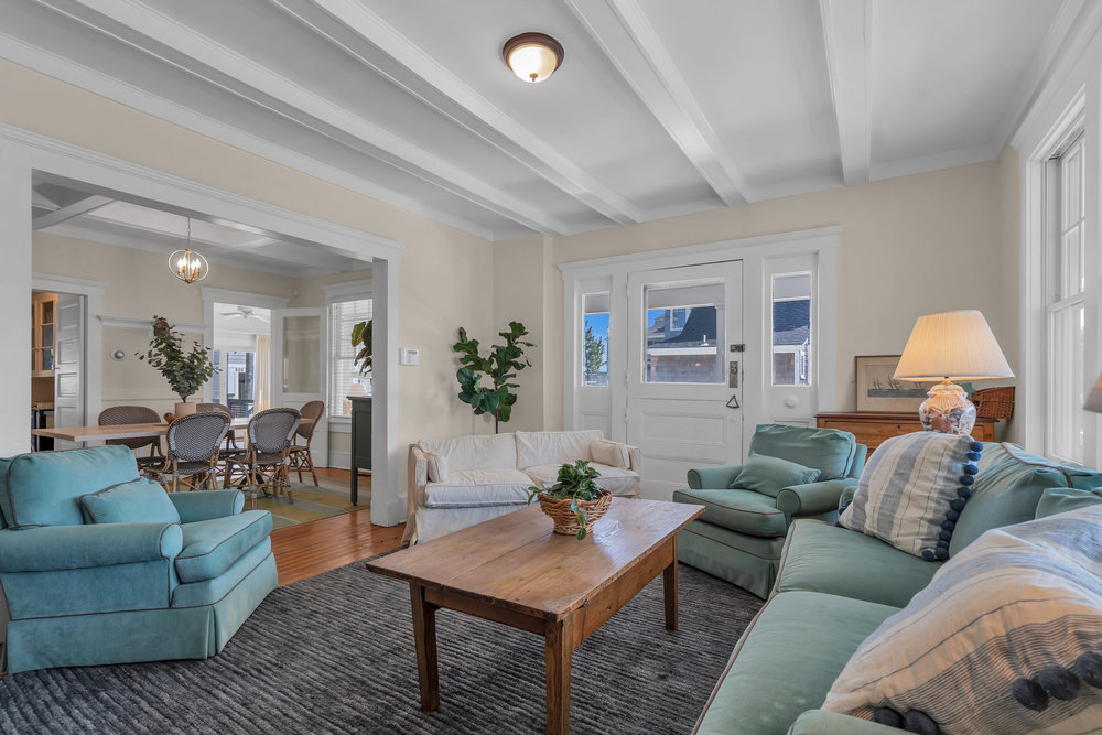 521 East Avenue, Bay Head NJ - Living Room to Dining Room