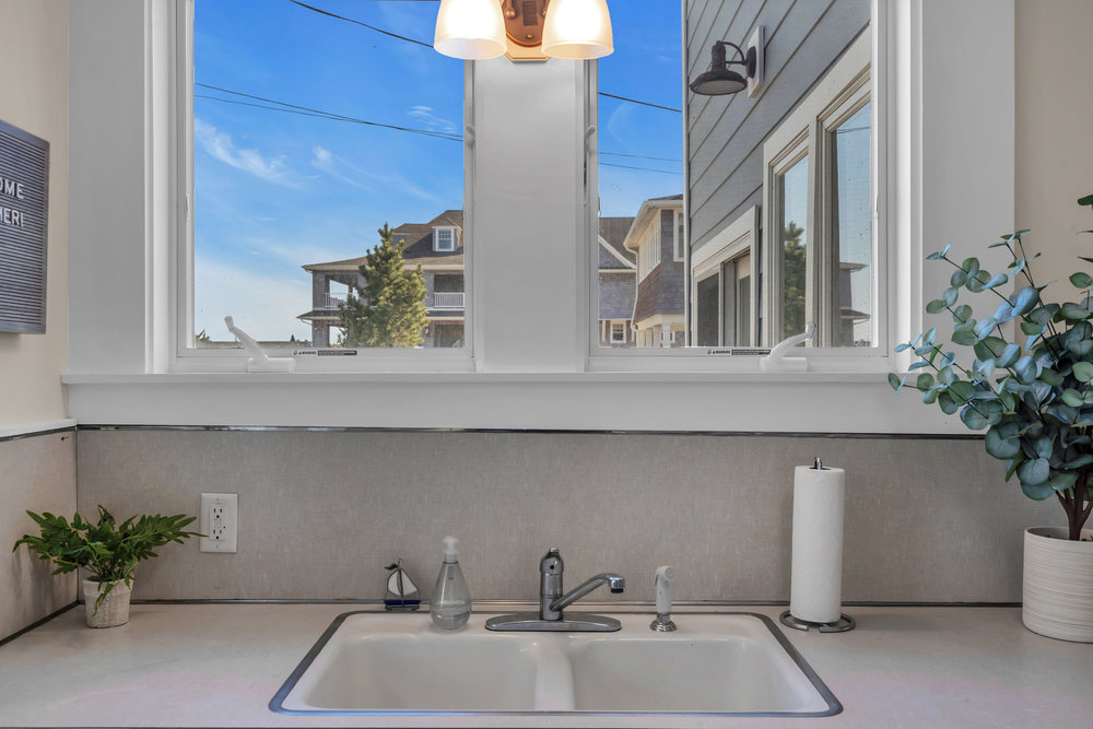 521 East Avenue, Bay Head NJ - Kitchen Sink