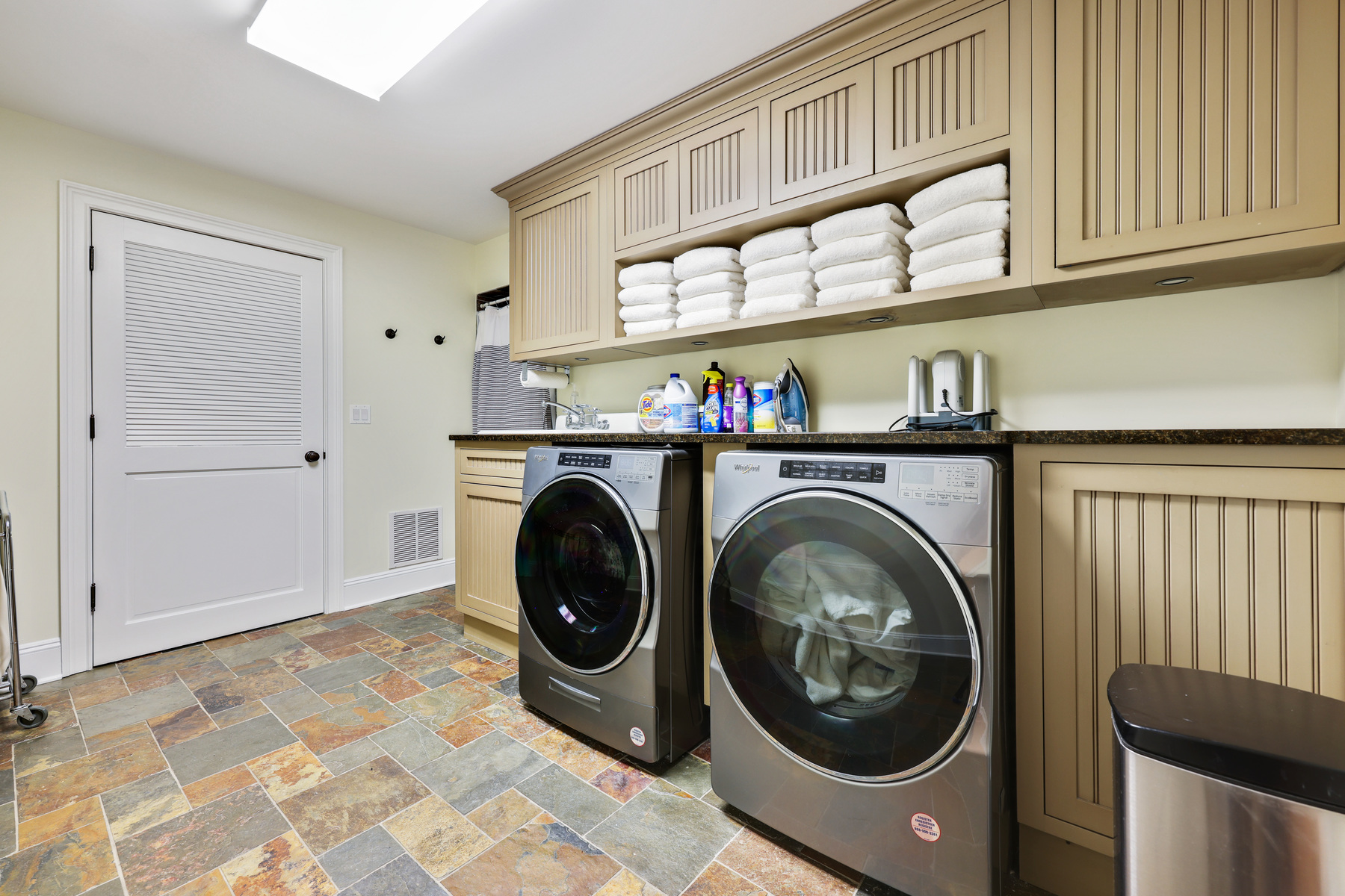 26 Glendale Rd, Summit NJ Laundry Room