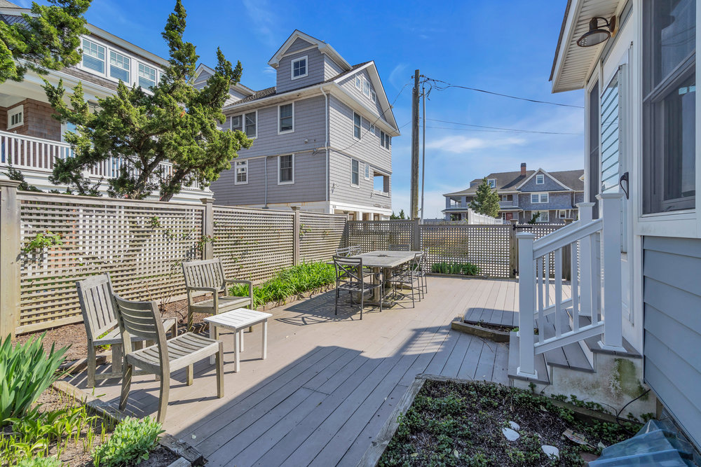 521 East Avenue, Bay Head NJ - Patio Area