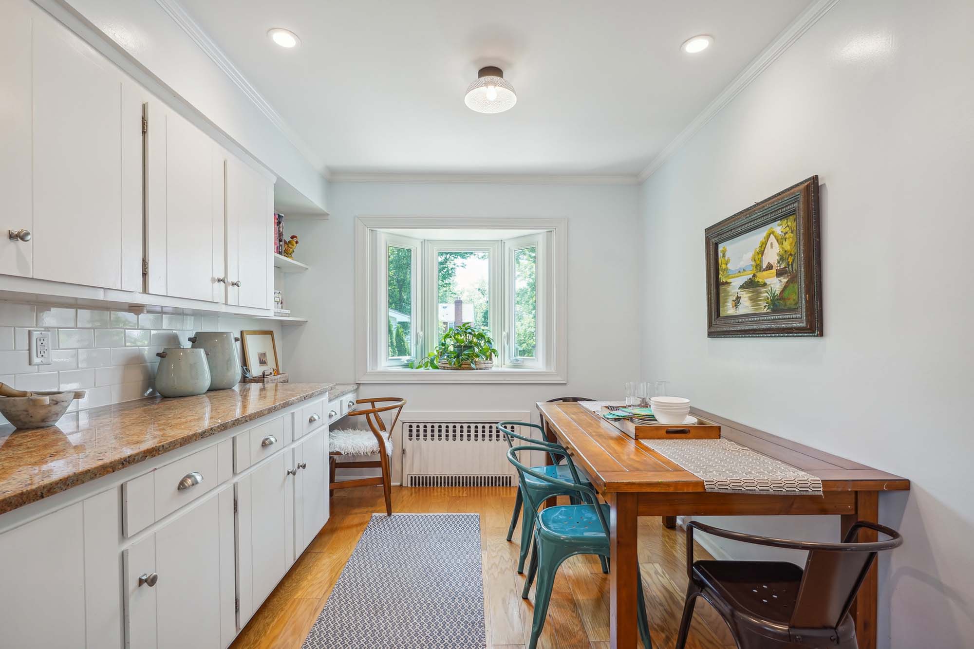 92 Oakview Ave Maplewood - kitchen