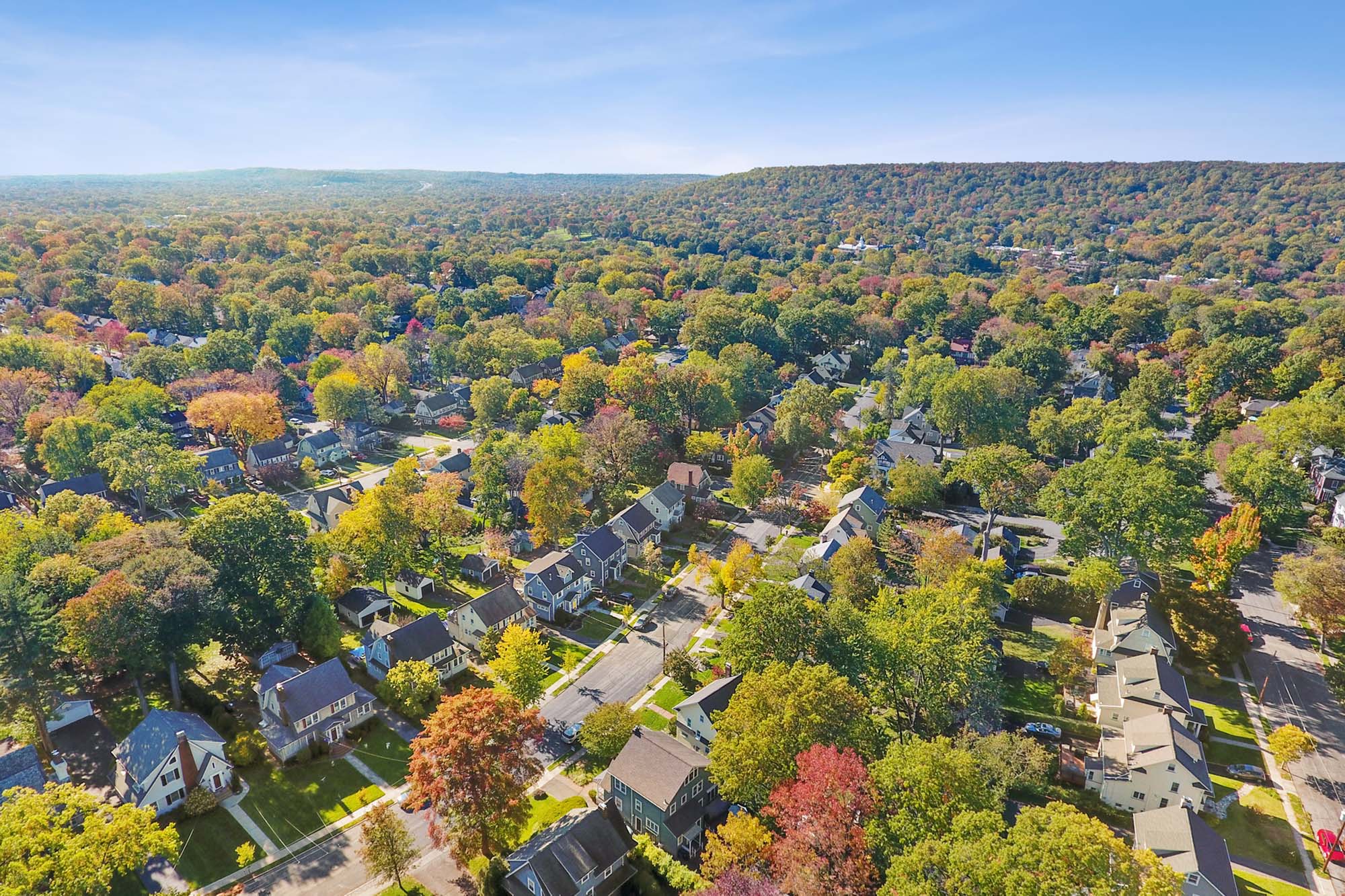 92 Oakview Ave Maplewood - drone overview