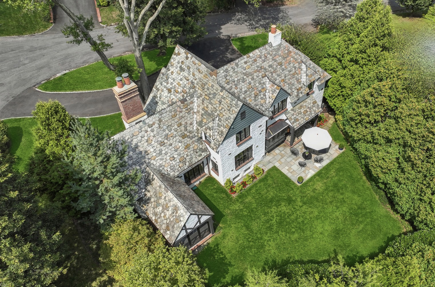 20 Midhurst Road, Short Hill Drone Overhead