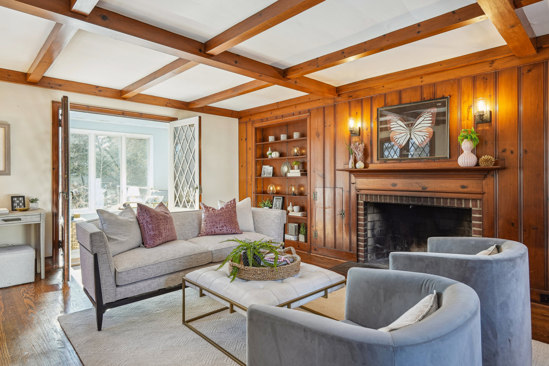 9 Park Circle, Short Hills Living Room Angle