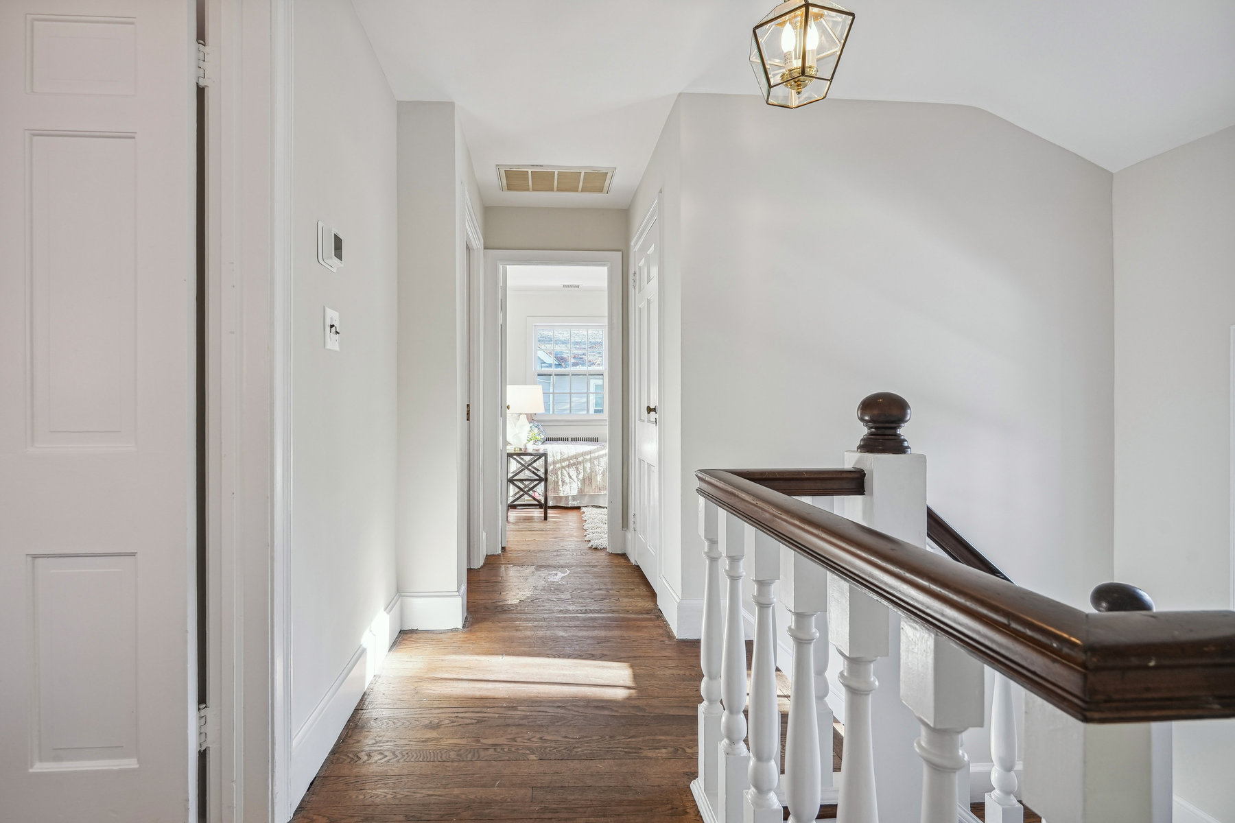 9 Park Circle, Short Hills Second Floor Hallway