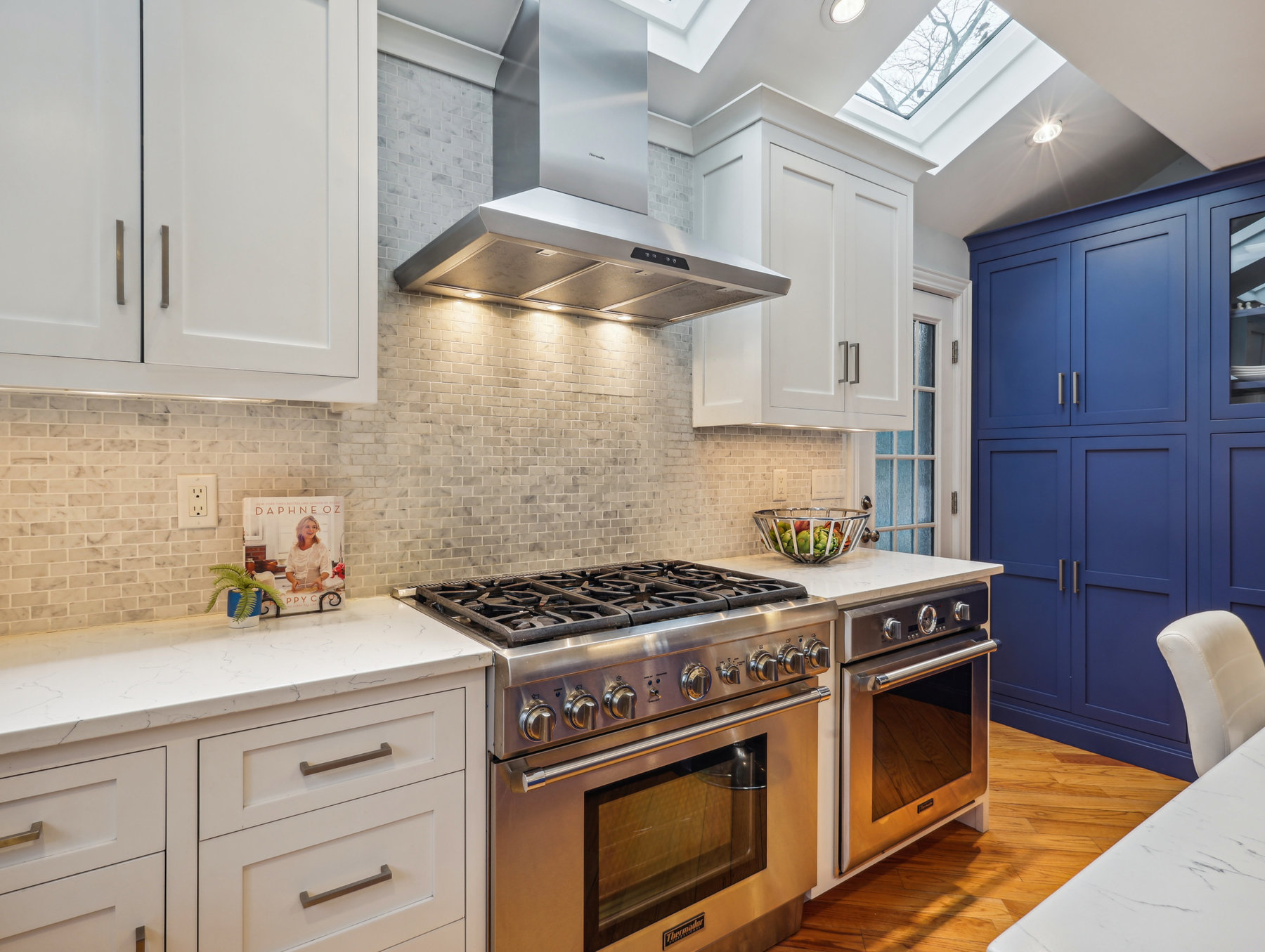 20 Oak Hill Road, Short Hills - Kitchen Sky Lights