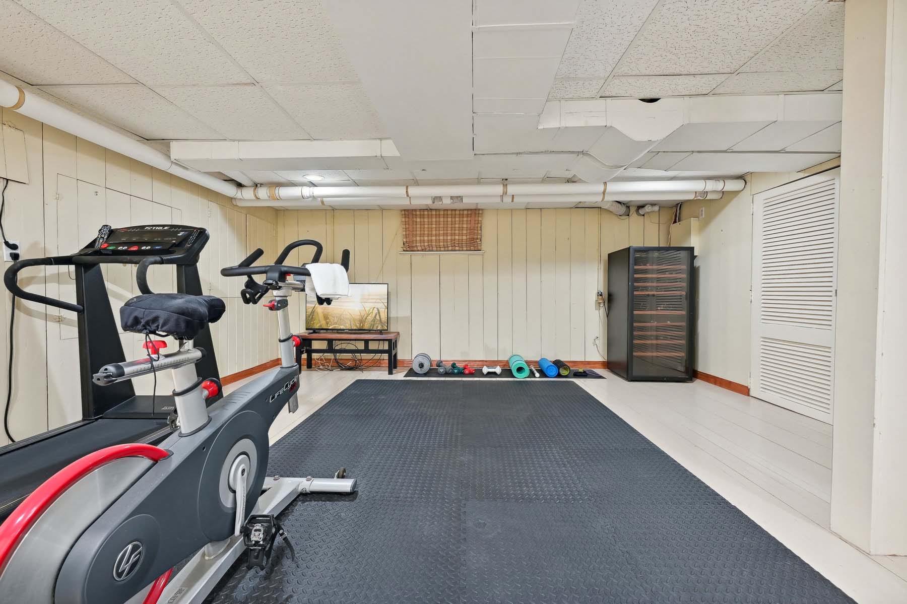 120 Knollwood Road, Short Hills - Exercise Room