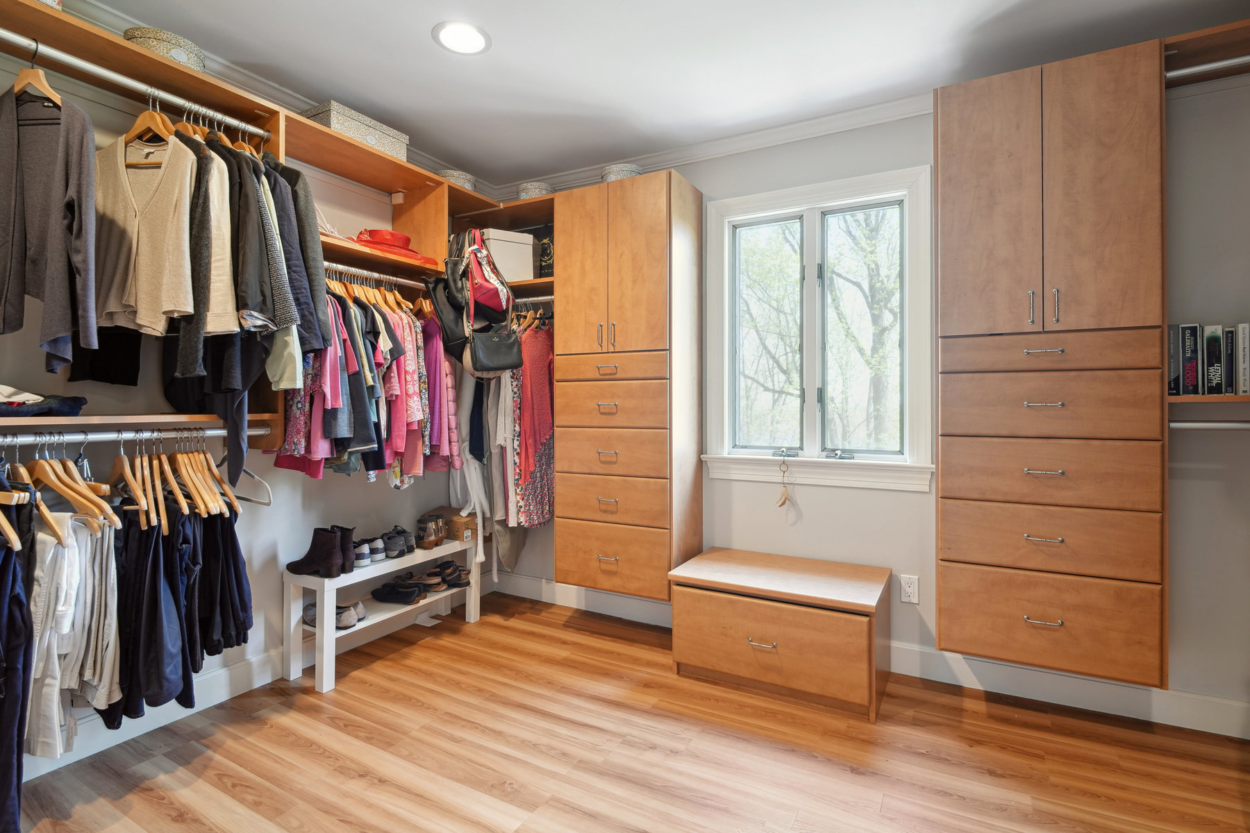 274 Forest Drive, Short Hills - Primary Walk in Closet