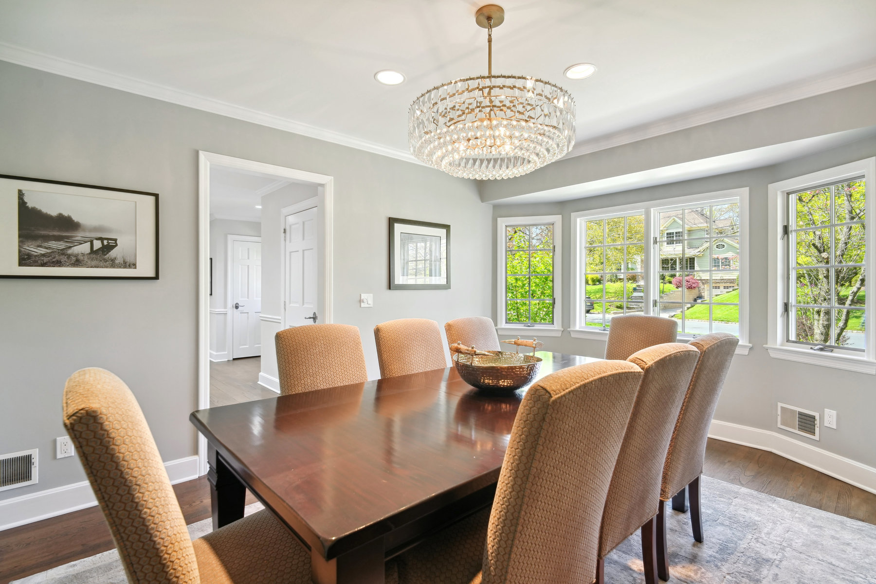 274 Forest Drive South - Dining Room to hall