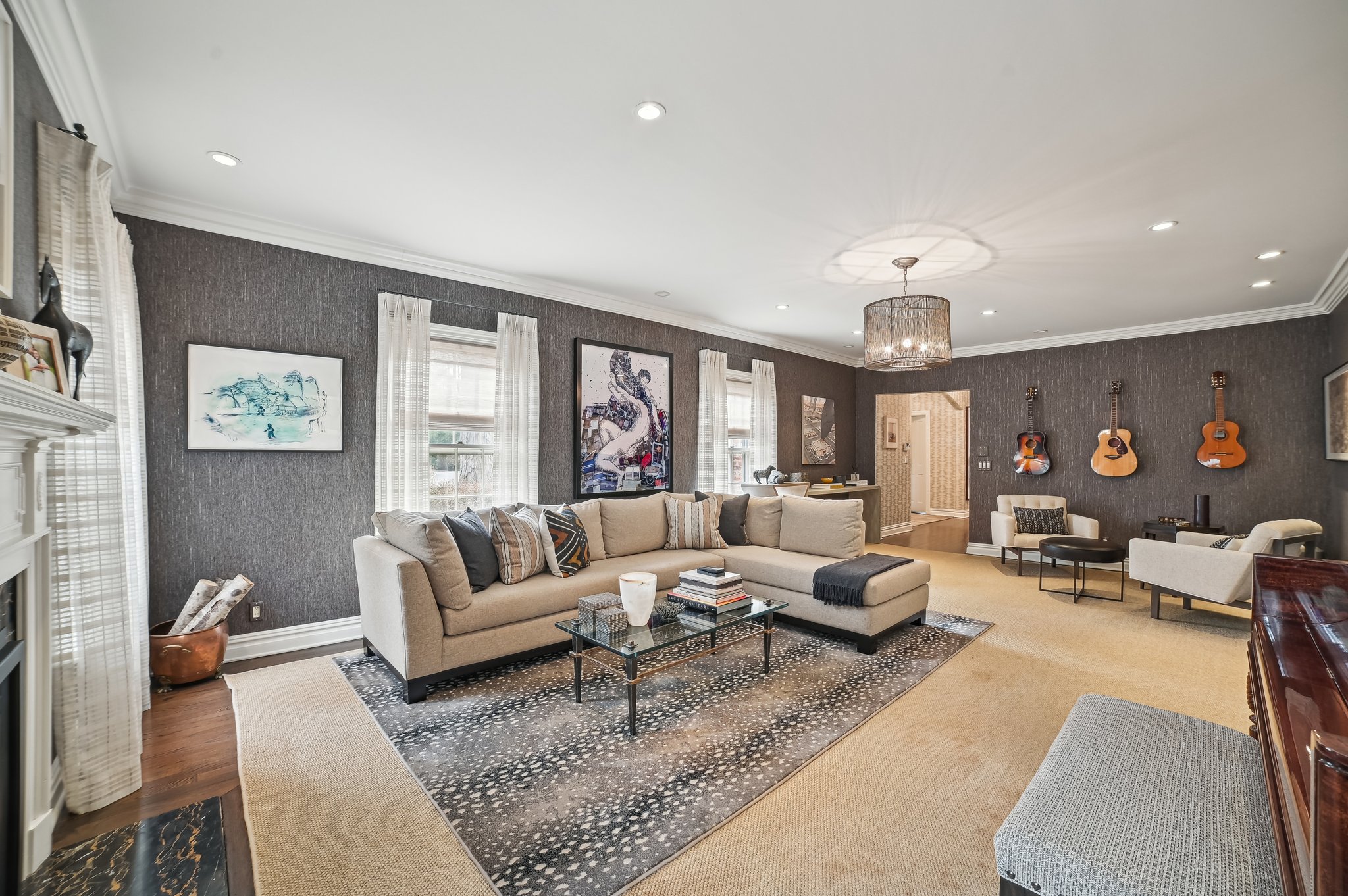 33 Crescent Place, Short Hills - Living Room