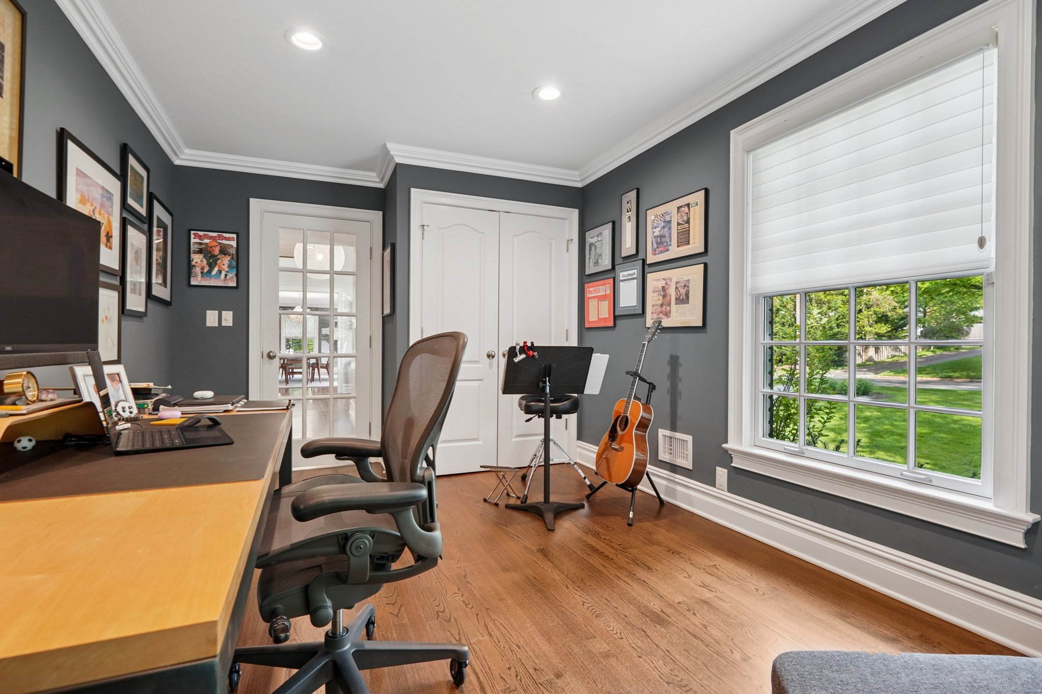 11 Oswego Lane, Short Hills - Office