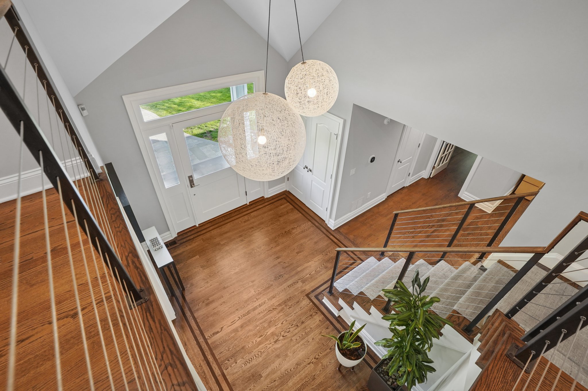 11 Oswego Lane, Short Hills - Stairwell