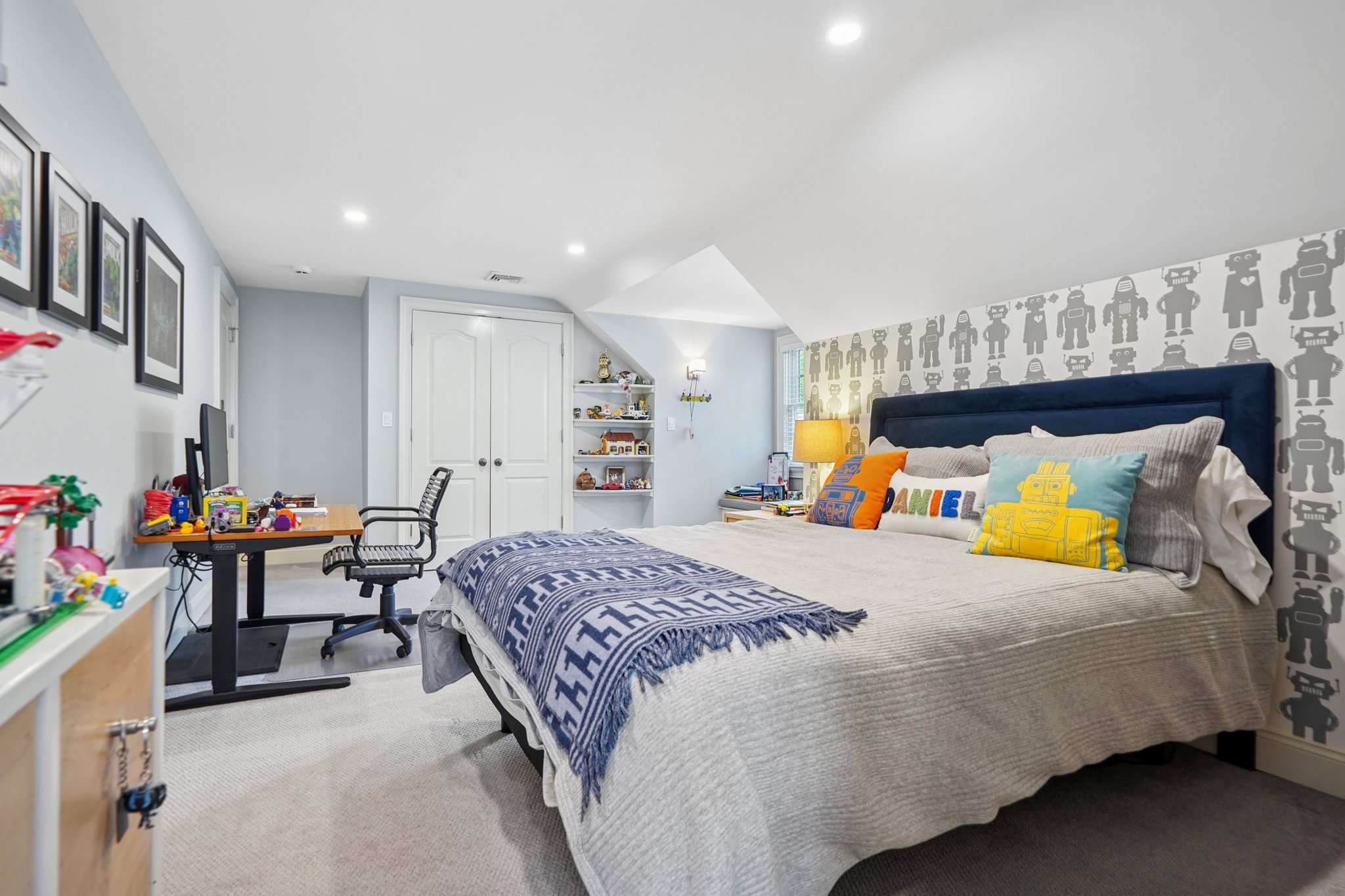 11 Oswego Lane, Short Hills - Bedroom
