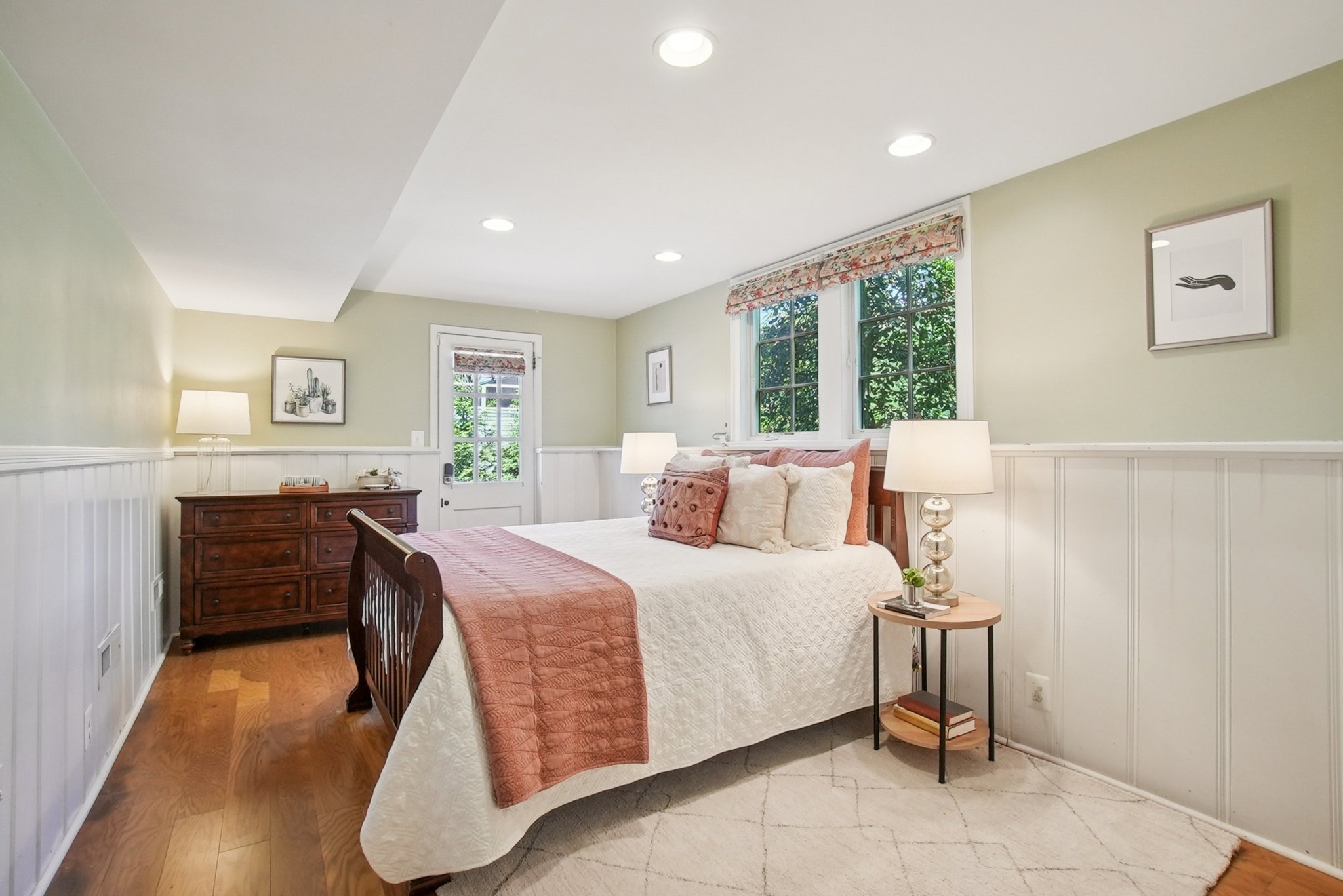 5 Barry Lane, Short Hills - Bedroom