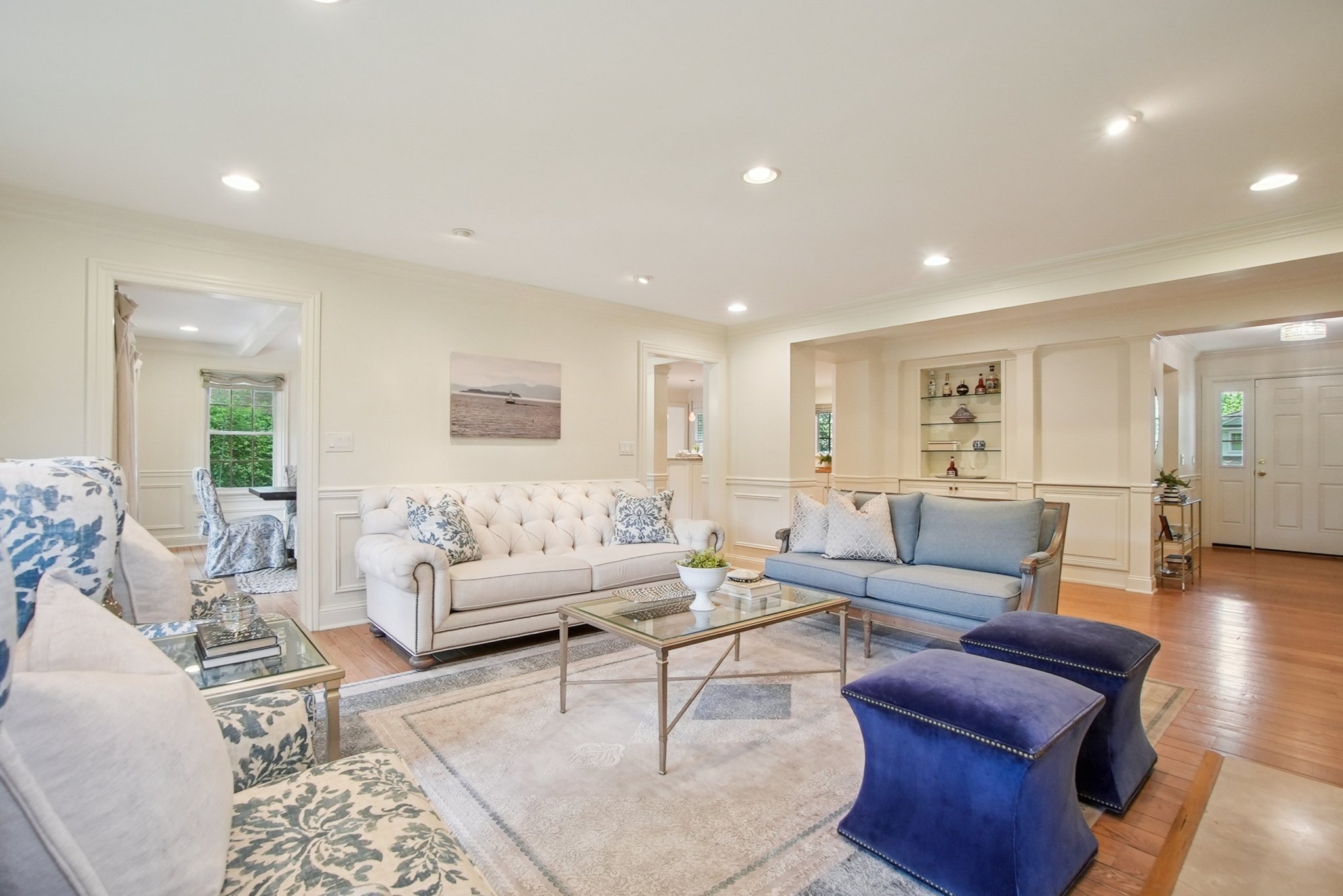 5 Barry Lane, Short Hills - Living Room